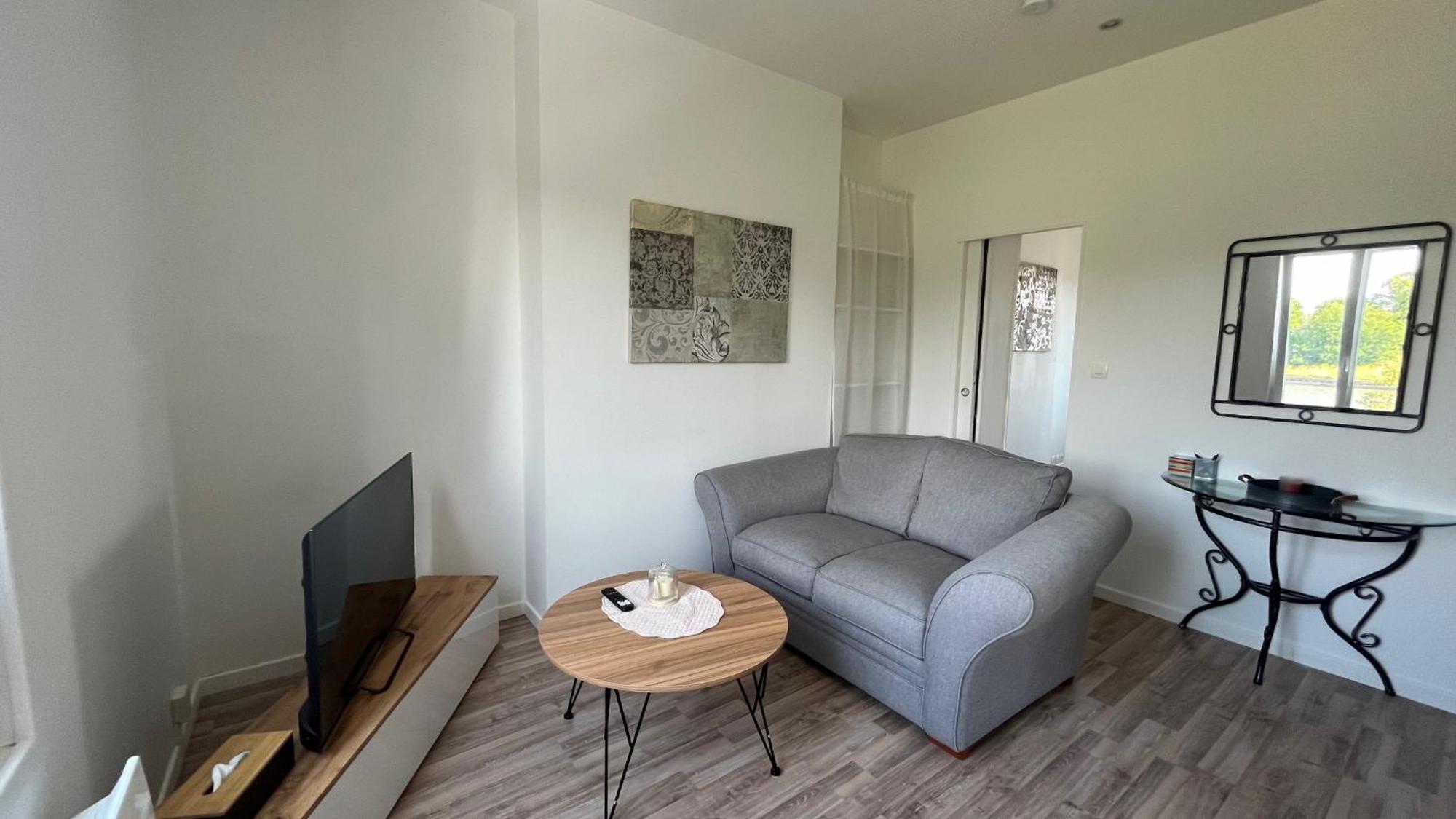 Ferienwohnung Le Compiegnois Compiègne Exterior foto